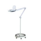Lumeno 861X Lupenleuchte auf Rollstativ mit Laufrollen